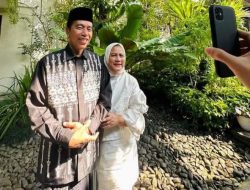 Hari Lebaran, Presiden Jokowi Silaturahmi dengan Wapres via Panggilan Video