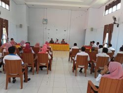 Jalin Keakraban Pemerintahan,Kapolsek Batang Jum’at Curhat Di Kantor Kecamatan Batang.