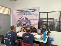 Penyidik Pidsus Kejati Sulsel Laksanakan Penyerahan Tersangka dan Barang Bukti Korupsi PDAM Kota Makassar