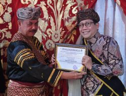 Gus Halim dapat Gelar Sutan Khalifah dari Warga Minangkabau