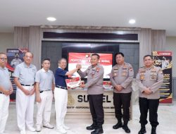 Buddha Tzu Chi Serahkan Bantuan 5.000 Paket Sembako Melalui Polda Sulsel