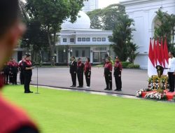 Presiden Jokowi Serahkan Bonus Apresiasi Bagi Atlet SEA Games ke-32