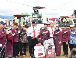 Gelar Teknologi dan Panen Kacang Hijau di PENAS XVI, Petani Kagumi Biosaka