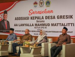 Depan Para Kades Gresik, Ketua DPD RI Paparkan Cara Desa Menjadi Kekuatan Ekonomi