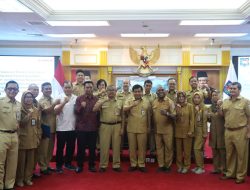 Sekjen Ajak Pegawai Purna Tugas Kemendagri Jaga Nama Baik Instansi dan Sukseskan Program di Lingkungan Masyarakat