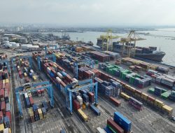 Pelindo Petikemas Terima 16 Penghargaan K3 dari Menaker