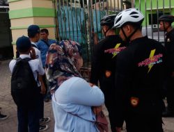 Patroli Sepeda Sat Samapta Polres Gowa Efektif Wujudkan Dialogis dengan Warga dan Pelajar