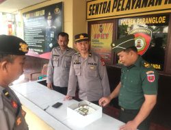 Sambangi Polsek, Personel Koramil 1409-02/Parangloe dan Beri Ucapan HUT Bhayangkara ke-77