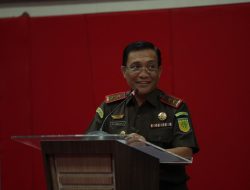 Kajati Sulawesi Selatan Buka Seminar Nasional