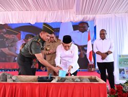 Hadiri Peletakan Batu Pertama Sentra Sarana Prasarana Pemprov, Wapres Sampaikan Tiga Pesan untuk Kemajuan Papua Barat Daya