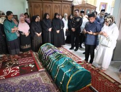 Keluarga Besar Kemendagri Berduka Sekretaris Itjen Berpulang