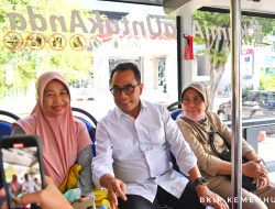 Menhub Minta Program Teman Bus di Kota Solo Terus Ditingkatkan