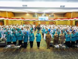 TP PKK Pusat dan TP PKK DKI Jakarta Beri Penyuluhan Bahaya Narkoba dan Literasi Digital kepada 500 Pelajar SMA