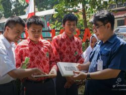 Wujud Kepedulian Sosial, PT Pindad Serahkan Bantuan Pendidikan untuk SLB Negeri A Pajajaran Kota Bandung