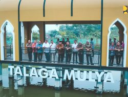 Menteri Basuki Kunjungi Kawasan Wisata Religi Endan Andansih di Purwakarta