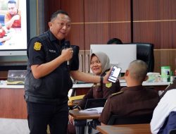 Kapuspenkum: Public Speaking Adalah Seni yang Harus Dimiliki oleh Setiap Jaksa