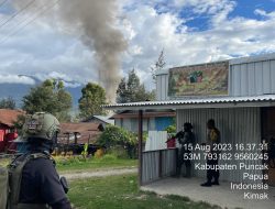 Polisi Tangani Kasus Pembakaran Rumah Warga dan Tower Telkomsel oleh Kelompok Bersenjata di Kabupaten Puncak, Papua Tengah