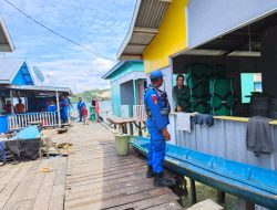 Gelar Para-Para Numbay Sat Polair Sambangi Warga Pesisir Pulau Kosong