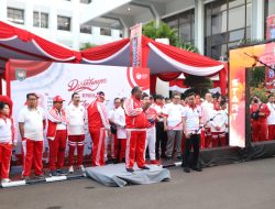 Kemendagri Peringati HUT ke-78, Gelar Jalan Santai, Aneka Lomba dan Bantuan Sosial