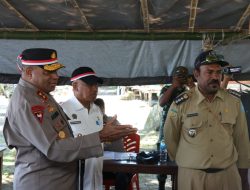 Kapolda Papua Tinjau Kegiatan Bakti Kesehatan Kepada Masyarakat Bonggo
