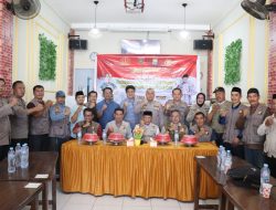 Wakili Kapolres Gowa, Kasat Binmas Hadiri Giat Jumat Curhat Bersama TNI-POLRI