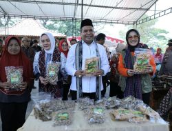 Kunjungan di Klaten, Wamendes Paiman Ingatkan BUMDesa Maju Jika Inovatif dan Kreatif