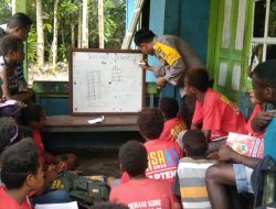 Program Si-Ipar Polri Pacu Kemampuan Literasi Anak di Mimika