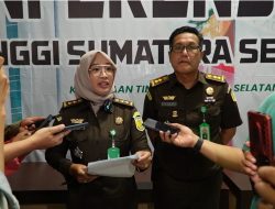 Kejati Sumsel Bantah Adanya Permintaan Banner dari Kejari OKI kepada Kepala Sekolah di Kabupaten OKI