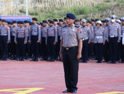 Kapolda Papua Pimpin Upacara Kenaikan Pangkat Luar Biasa Anggota Polri