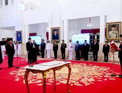 Presiden Jokowi Lantik Kepala Bakamla dan Kepala Barantin