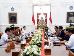 Presiden Jokowi Gelar Rapat Terbatas Terkait RUU ASN