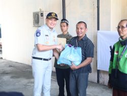 Direktorat Lalu Lintas Polda Papua dan PT Jasa Rahaja Berbagi Kebahagiaan di HUT Korp Lalu Lintas Bhayangkara ke-68
