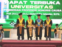 Gus Halim Dikukuhkan Jadi Profesor Kehormatan Pertama Unesa