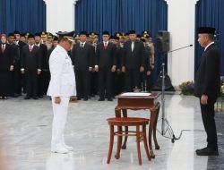 Pj. Gubernur Jawa Barat Lantik Benni Irwan sebagai Pj. Bupati Purwakarta
