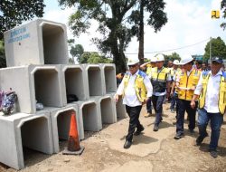 Laksanakan Inpres Jalan Daerah 2023, Kementerian PUPR Perbaiki Jalan Rusak pada Jalur Alternatif Puncak Jawa Barat