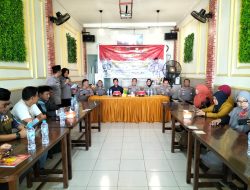 Polda Sulsel Gelar Jumat Curhat di Gowa, Jelaskan Peran Polisi RW dan Kampung Narkoba