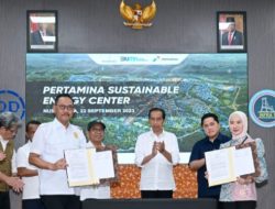 Presiden Jokowi Saksikan Penandatanganan Kerja Sama Pertamina dengan Otorita IKN