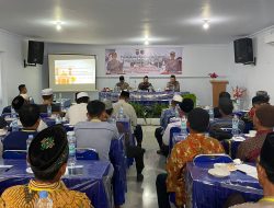 Satgas Madago Raya Berikan Pembekalan Peningkatan Kemampuan Imam Masjid dan Pegawai Syara