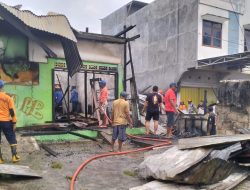 Polisi Tangani Kasus Kebakaran 3 Unit Rumah di Tanah Hitam