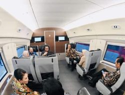 Presiden Jokowi Tegaskan KCJB Komitmen Pemerintah Layani Masyarakat