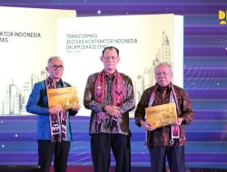 Hadiri HUT ke-50 Asosiasi Kontraktor Indonesia, Menteri Basuki Tekankan Peningkatan Kualitas Konstruksi