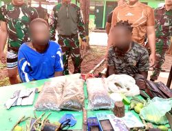 Sinergitas Aparat Gabungan di Batas Negara Amankan 2 Pria Membawa Ganja