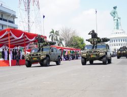 Pangdivif 2 Kostrad Turut Hadir dalam Upacara HUT TNI ke-78 di Koarmada II Ujung Surabaya