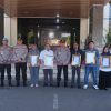 Aktif Pemberitaan Positif dan Kondusif, Kapolda Sulsel Beri Penghargaan Sejumlah Media dan Awak Media