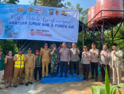 Baksos Polri Peduli Lingkungan, Polda Sulteng Resmikan Sumur Bor dan Pompa Air