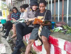 Upaya Srikandi Cycloop Menghapus Buta Aksara, Mama Pedagang Sayur di Sentani Bergabung dalam Gerakan Baca Tulis