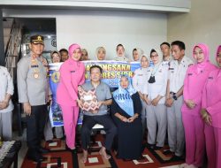 HUT Korpri ke-52, ASN Polres Sidrap Gelar Baksos