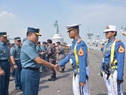 Gubernur AAL Lepas Lattek Jalasesya Taruna AAL Tingkat II
