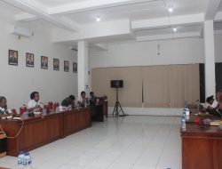 Kabid Humas Polda Papua Hadiri Rapat Pembahasan Persiapan Pengawasan Media pada Pemilu 2024