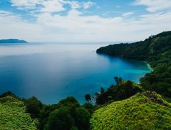 Spot Island Hopping Terbaik di Indonesia, ini Tempatnya